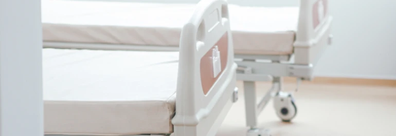 ¿Cuántos días de permiso corresponden a alguien que tiene ingresados a dos familiares a la vez?