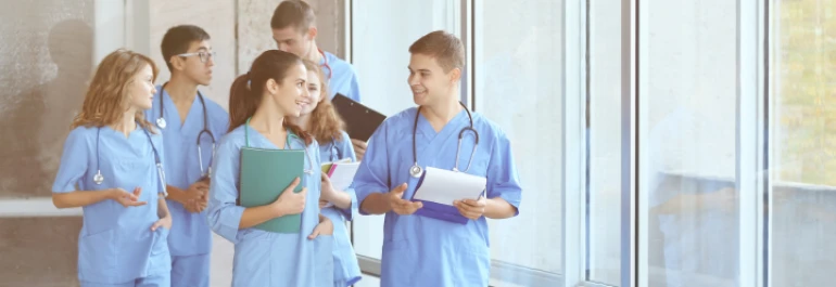 ¿En qué consiste la bonificación del 95% a los becarios?