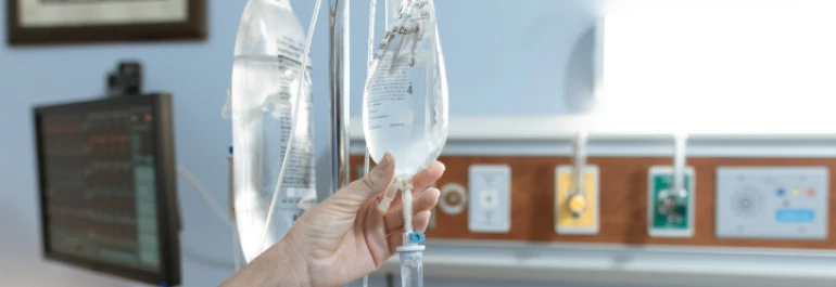 La operación de un familiar por medio de la sanidad privada, ¿constituye permiso retribuido?