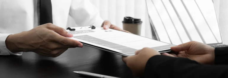 ¿Cuáles son los requisitos para la bonificación del contrato de sustitución?