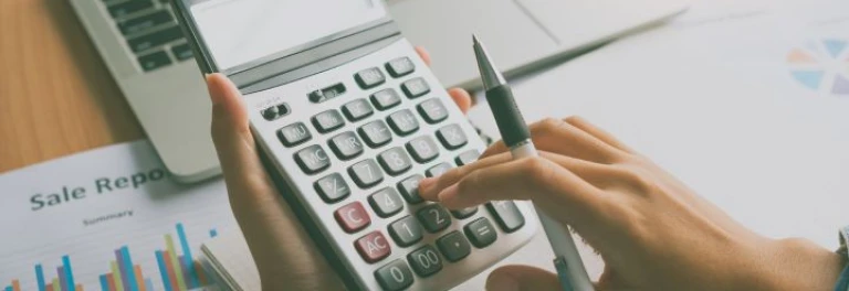 ¿Cómo se calcula la paga extra cuando hay distintos porcentajes de jornada?