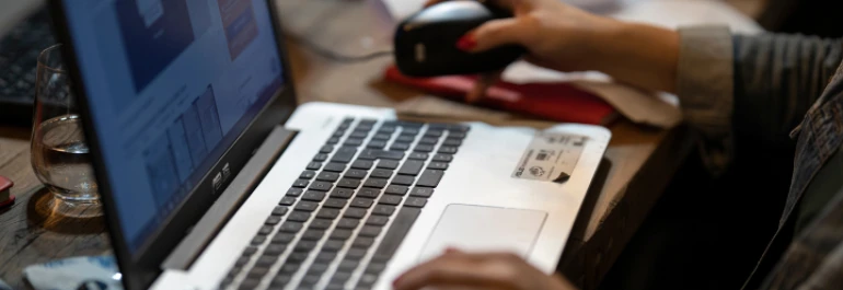 ¿La empresa debe dar de alta al trabajador tras el agotamiento de IT y la denegación de incapacidad permanente?