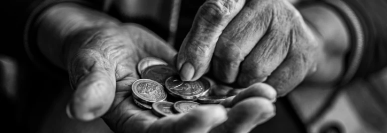 ¿Debe un autónomo indemnizar a sus trabajadores si se jubila anticipadamente y cierra su negocio?