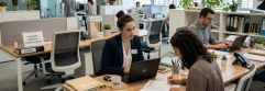 ¿Puede un trabajador con contrato de sustitución realizar funciones diferentes a las de la persona sustituida?