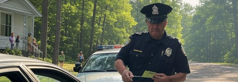 ¿Es posible descontar en nómina una multa impuesta al trabajador por una infracción de tráfico?