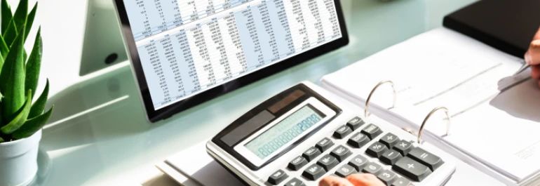 ¿Cómo se calcula la indemnización despido en caso de salario variable?